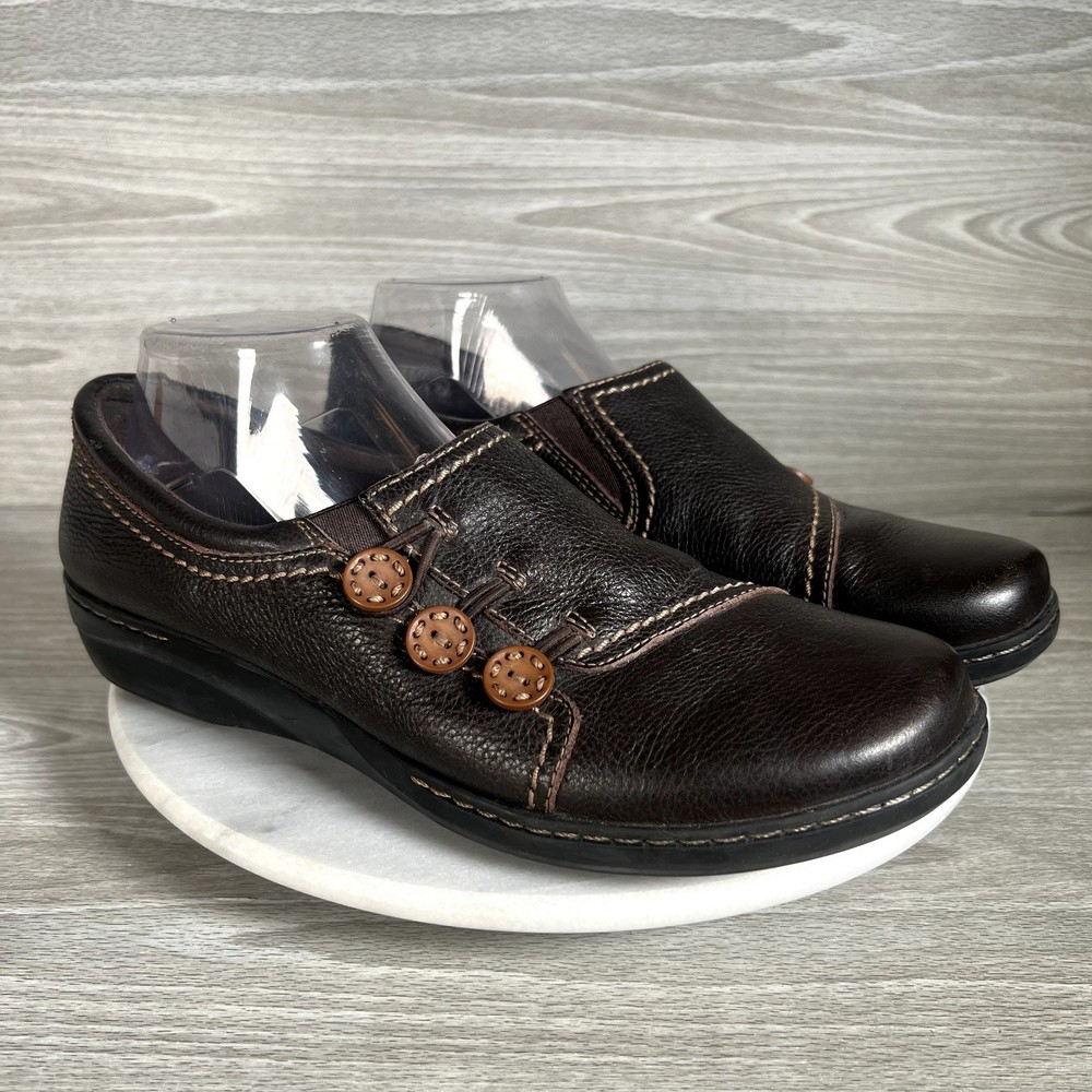 Clarks Shoes Womens 11 Brown Leather Slip On Loafers Casual Comfort Button